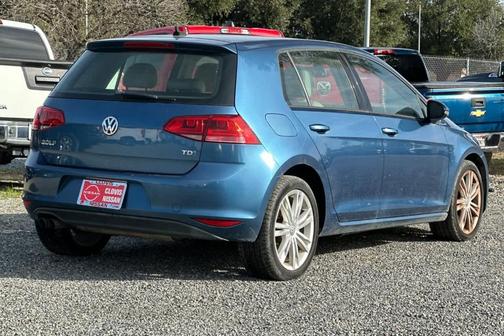 2015 Volkswagen Golf TDI SE 4-Door