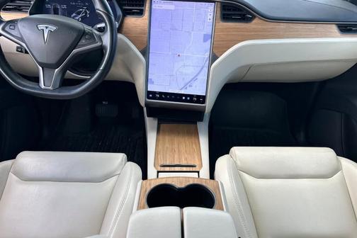 2020 Tesla Model X Long Range