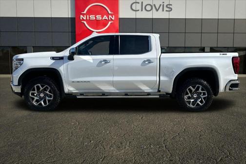 White Frost Tri-Coat 2024 GMC Sierra 1500 SLT