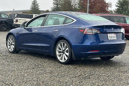 2019 Tesla Model 3 Standard Range