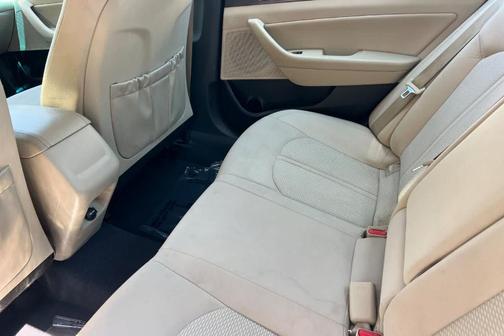 Quartz White Pearl 2017 Hyundai SONATA Sport