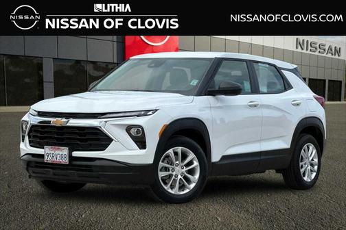 Summit White 2025 Chevrolet Trailblazer LS