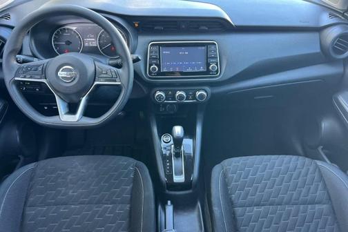 2021 Nissan Kicks S