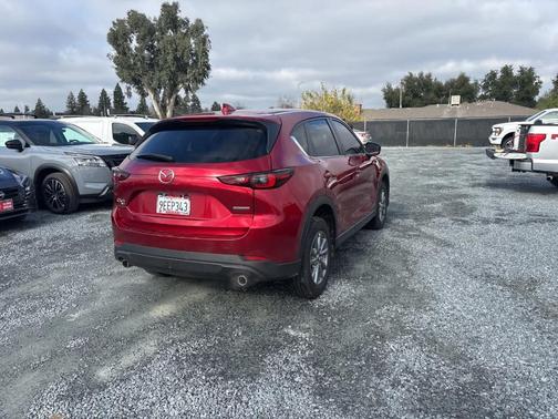 2023 Mazda CX-5 2.5 S Preferred Package