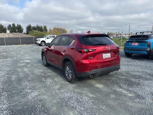 2023 Mazda CX-5 2.5 S Preferred Package