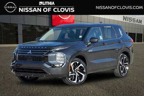 2024 Mitsubishi Outlander PHEV SE