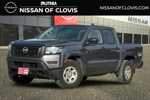2022 Nissan Frontier S