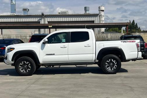 2022 Toyota Tacoma TRD Off Road