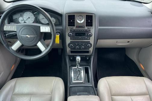 2006 Chrysler 300 Touring