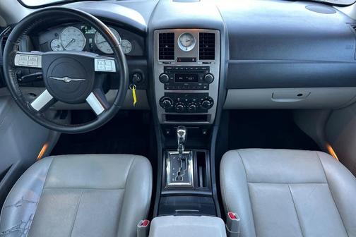 2006 Chrysler 300 Touring