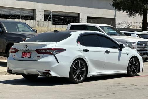 Wind Chill Pearl 2021 Toyota Camry XSE