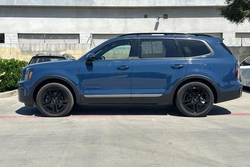 Midnight Black 2023 Kia Telluride SX X-Line