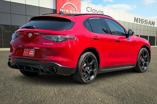 2024 Alfa Romeo Stelvio Veloce
