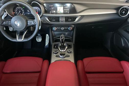 2024 Alfa Romeo Stelvio Veloce