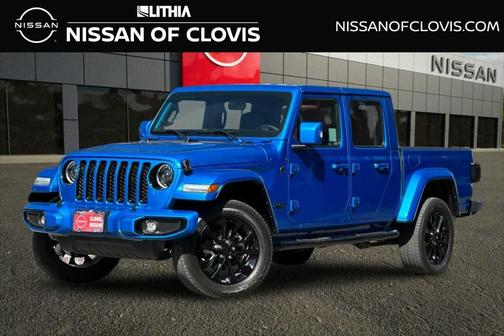 Hydro Blue Pearlcoat 2023 Jeep Gladiator Overland