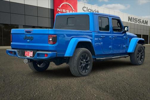 Hydro Blue Pearlcoat 2023 Jeep Gladiator Overland