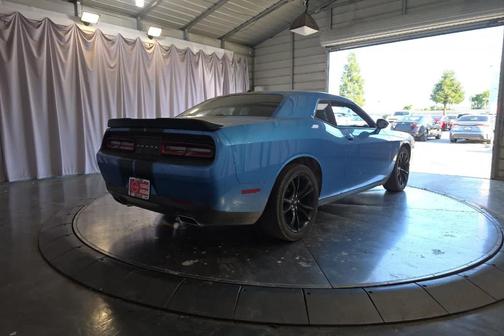 B5 Blue Pearlcoat 2018 Dodge Challenger SXT