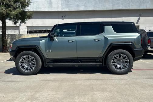 Green Matte 2024 GMC HUMMER EV SUV 3X