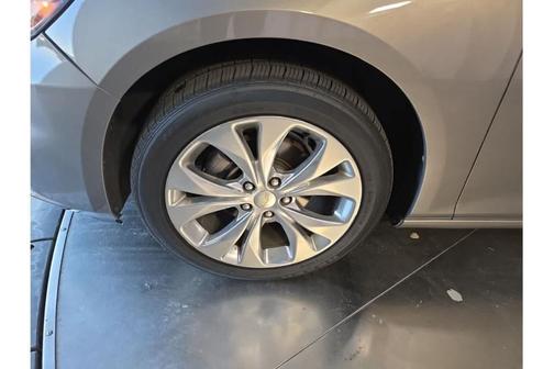 2017 Chevrolet Malibu Premier