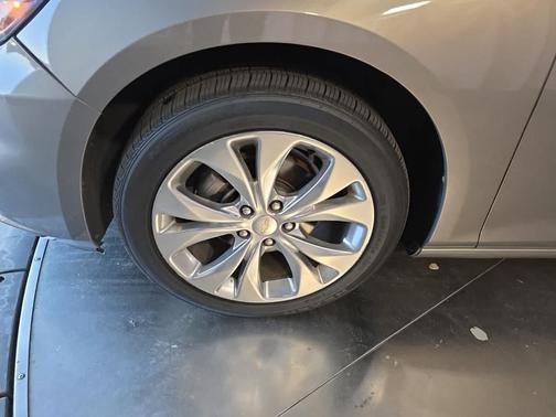 2017 Chevrolet Malibu Premier