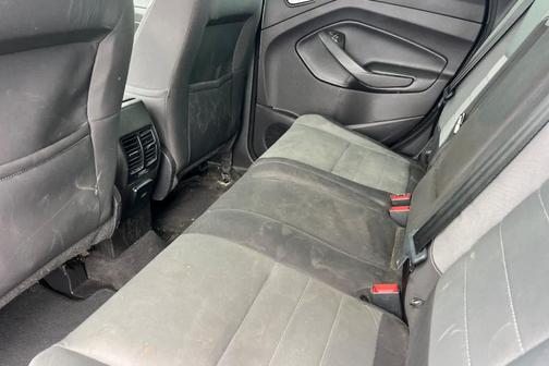Magnetic 2016 Ford C-Max Hybrid SE