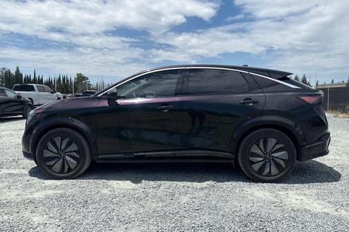 Dark Bluish Green Metallic 2024 Nissan ARIYA EVOLVE+