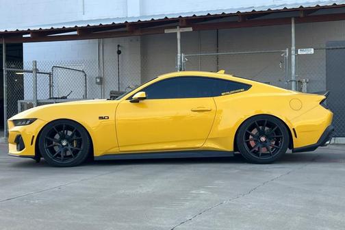 2024 Ford Mustang GT Premium