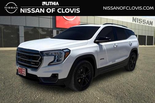 Summit White 2024 GMC Terrain AT4