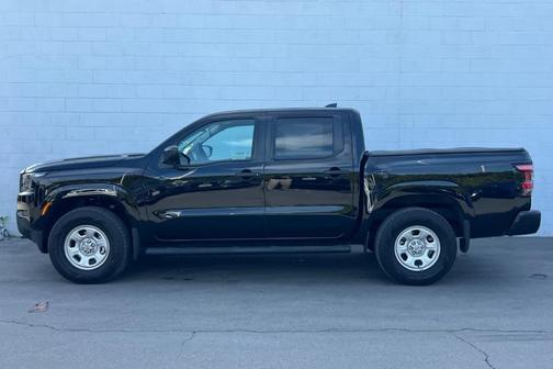 2023 Nissan Frontier S