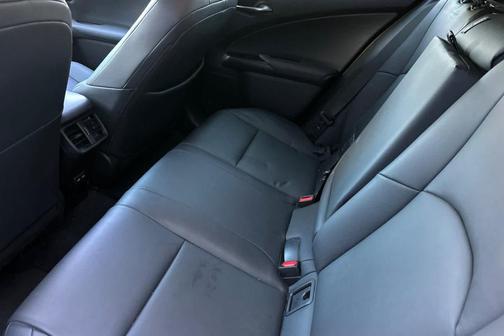 2021 Lexus UX 200 Base