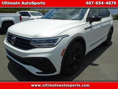 Opal White Pearl Effect 2024 Volkswagen Tiguan 2.0T SE R-Line Black