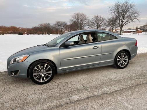 2013 Volvo C70 T5 Premier Plus