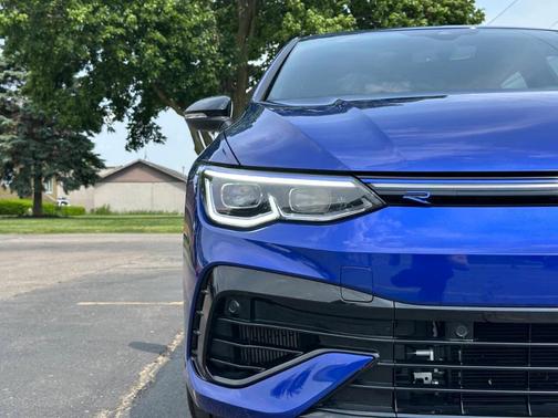 2023 Volkswagen Golf R 2.0T 20th Anniversary Edition