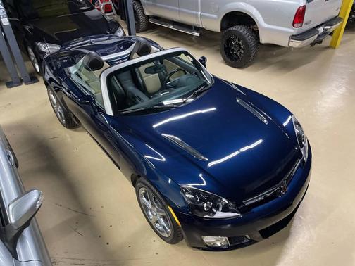 2008 Saturn Sky Red Line