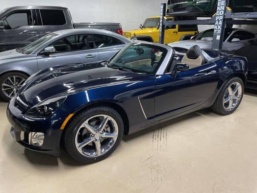 2008 Saturn Sky Red Line