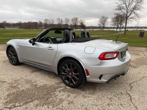 2018 FIAT 124 Spider Abarth
