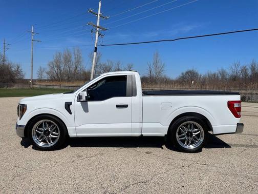 White 2023 Ford F-150 XL