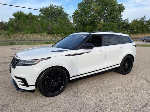 Fuji White 2020 Land Rover Range Rover Velar S R-Dynamic