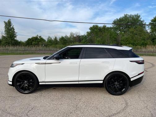 Fuji White 2020 Land Rover Range Rover Velar S R-Dynamic