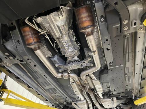 2022 Ford Mustang Mach 1