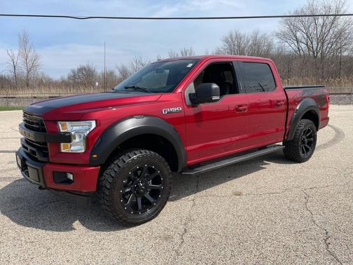 Red 2017 Ford F-150 XLT