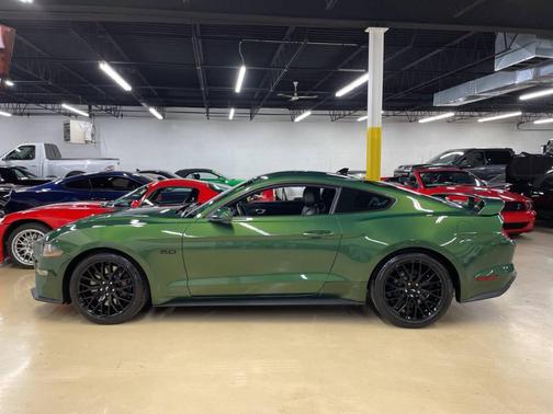 2022 Ford Mustang GT Premium