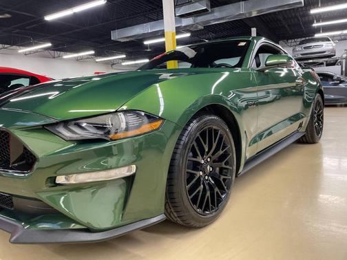2022 Ford Mustang GT Premium