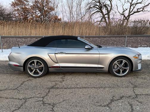 2023 Ford Mustang GT Premium