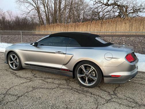 2023 Ford Mustang GT Premium