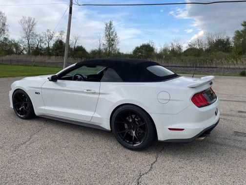 White 2019 Ford Mustang GT Premium