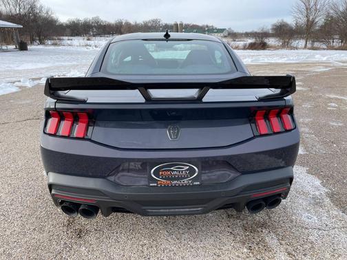 2024 Ford Mustang Dark Horse