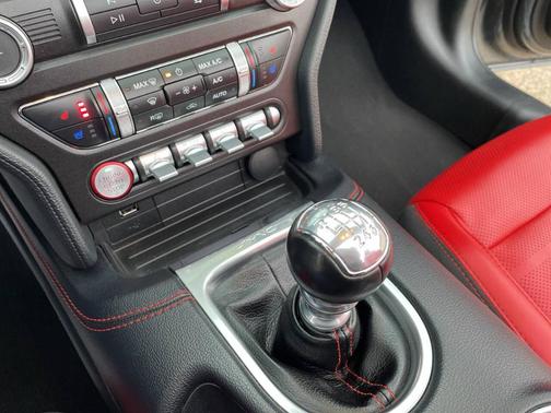 2021 Ford Mustang GT Premium