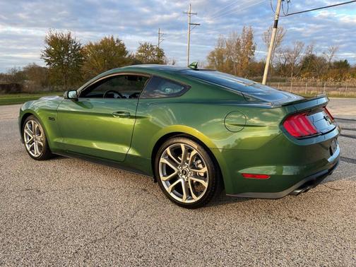 2022 Ford Mustang GT Premium