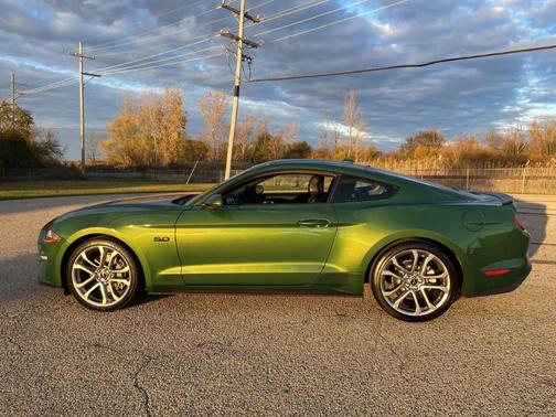 2022 Ford Mustang GT Premium